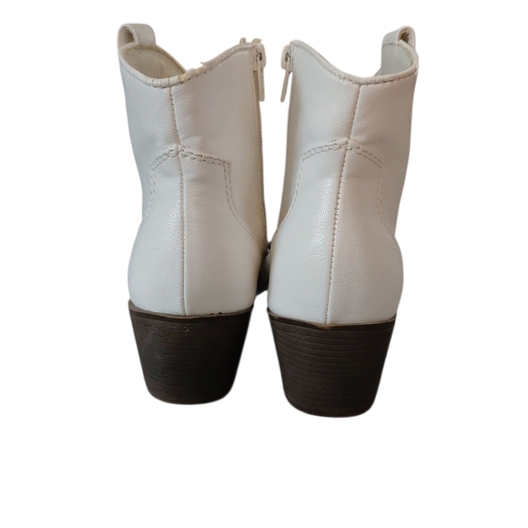 RAMPAGE Cowgirl Boots White Western Women's Booties Size 7.5 - Picture 6 of 10